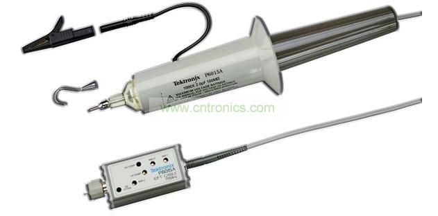 針對(duì)高壓測(cè)量推出的泰克P6015A是一種額定電壓高達(dá)20kV DC、峰值電壓可達(dá)40kV(100ms脈寬)的單端無(wú)源探頭