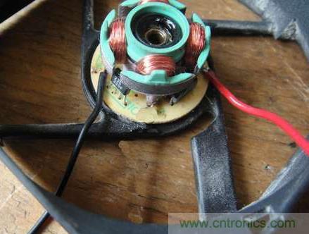 想減少電費(fèi)嗎？DIY一個(gè)迷你風(fēng)力發(fā)電機(jī)吧