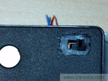 DIY:自制自帶電池供電的無線路由器