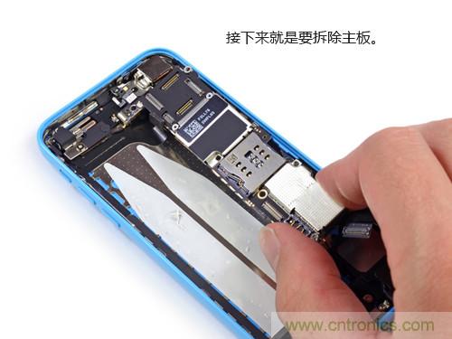 內(nèi)部能否出“彩”？“五彩機(jī)身”iPhone 5C拆解揭秘