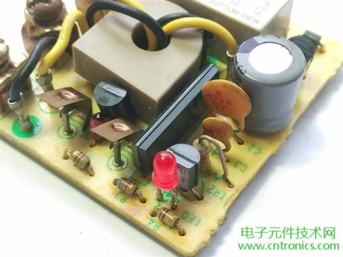 漏電保護(hù)器拆解：結(jié)構(gòu)有差異，做工不錯