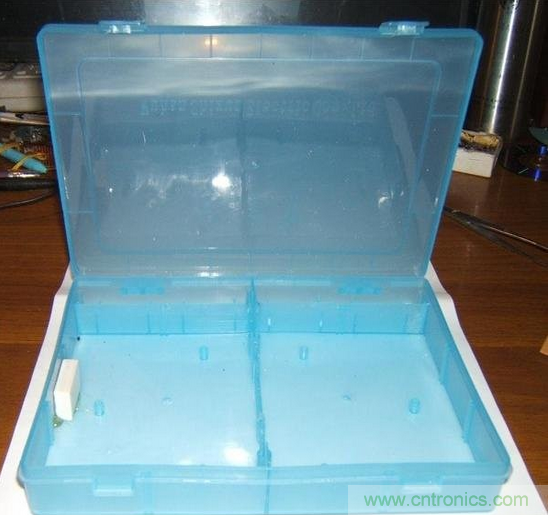 DIY:手工打造智能無線供電臺燈