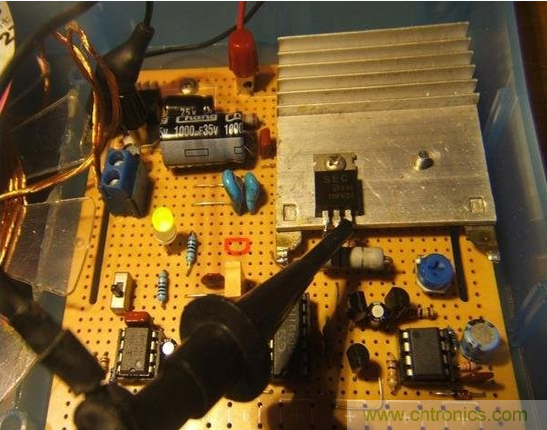 DIY:手工打造智能無線供電臺燈