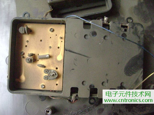 拆個老古董，日本精工石英電子掛鐘拆解