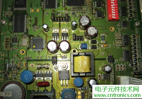 觸摸屏售價(jià)過萬(wàn)？一臺(tái)工控設(shè)備觸摸屏拆解