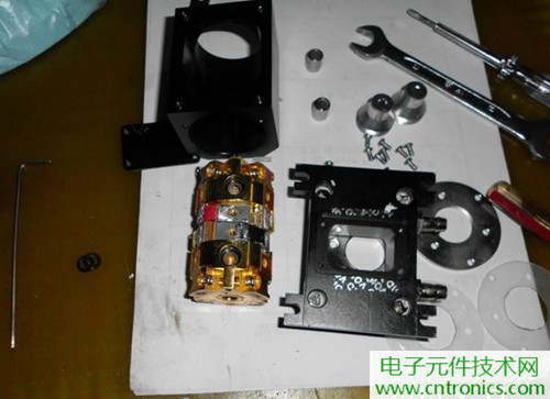 這貨一萬三？50W半導(dǎo)體激光模塊拆解