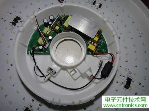 高端大氣上檔次！智能遙控調(diào)光LED吸頂燈拆解