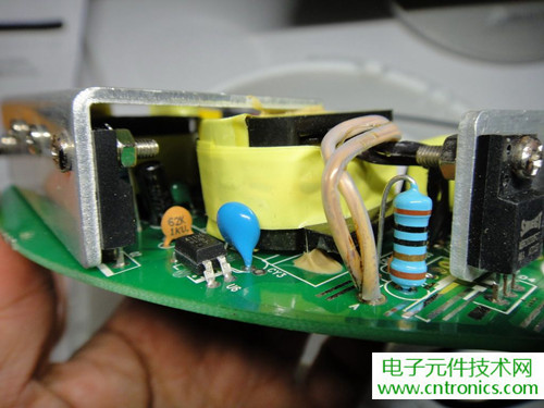 高端大氣上檔次！智能遙控調(diào)光LED吸頂燈拆解
