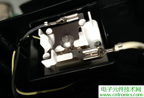 PM2.5殺手！松下納米水離子空氣凈化器拆解