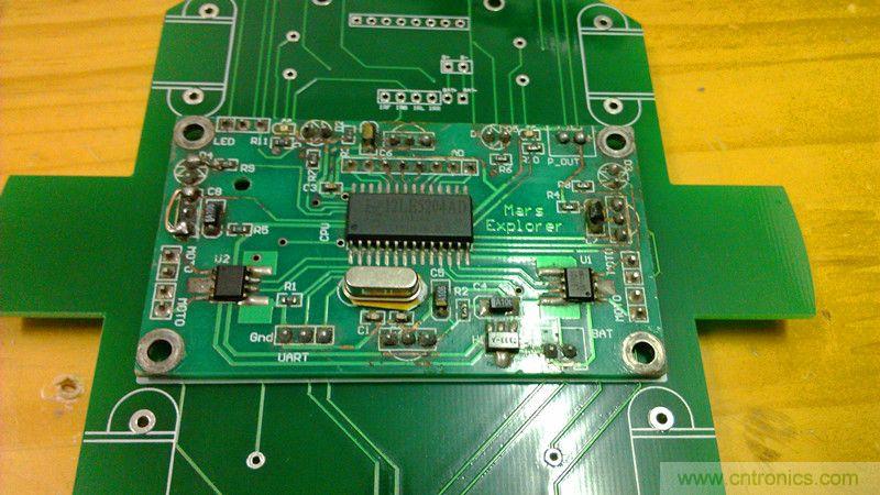 牛人力作！PCB版藍(lán)牙智能小車(chē)DIY