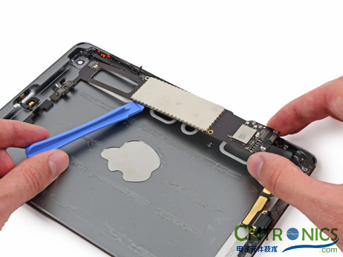 最新最牛最逆天的拆解：iPad Mini Retina 內(nèi)部大揭秘！