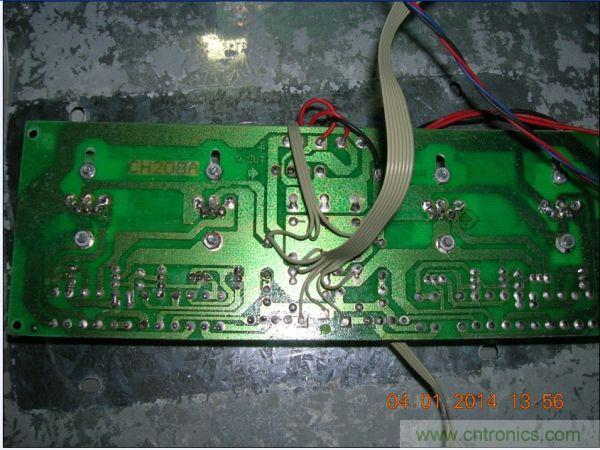 巧奪天工！大神利用山寨功放為高性價比逆變器“穿新衣”