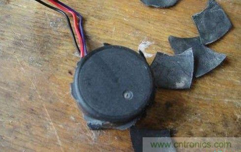 創(chuàng)意DIY！迷你風(fēng)力發(fā)電機(jī)！