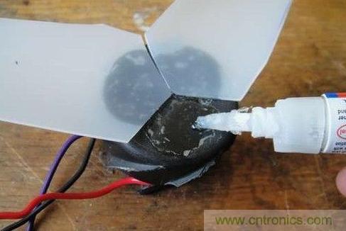 創(chuàng)意DIY！迷你風(fēng)力發(fā)電機(jī)！