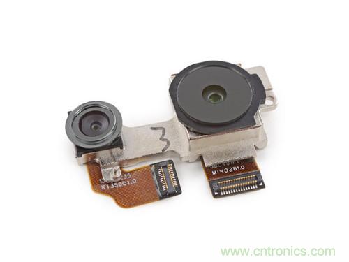 牛人強拆！新HTC One(M8)真機精密做工難修理
