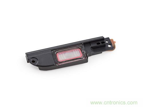 牛人強拆！新HTC One(M8)真機精密做工難修理