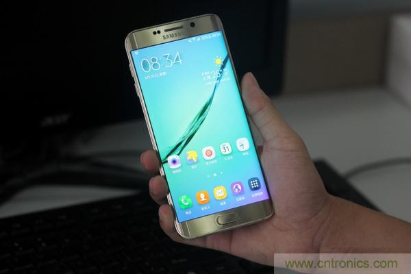 三星S6 Edge+拆解：比S6 Edge加在哪里？