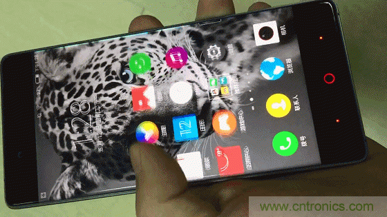 無邊框的 nubia Z9 ，一款既有驚喜，又有驚艷的智能手機