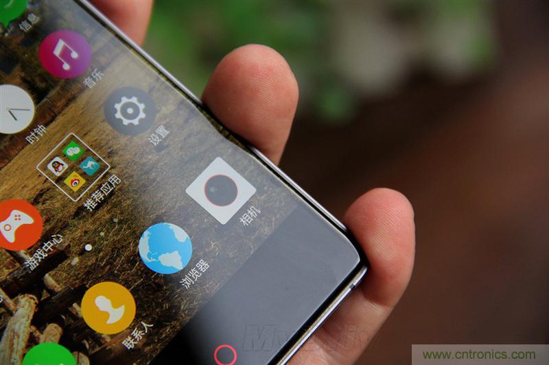 無邊框的 nubia Z9 ，一款既有驚喜，又有驚艷的智能手機