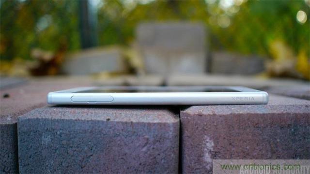 傳奇索尼，憑借Sony Xperia Z5能否在移動市場奪得一席之地？