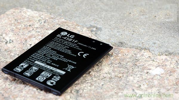 業(yè)界良心 LG V10 評(píng)測(cè):剛毅、冷峻，不失人性化