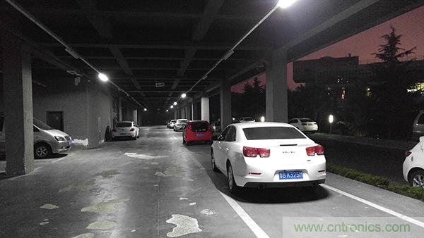 業(yè)界良心 LG V10 評(píng)測(cè):剛毅、冷峻，不失人性化