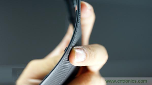 業(yè)界良心 LG V10 評(píng)測(cè):剛毅、冷峻，不失人性化