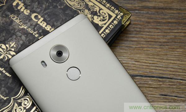 新旗艦Mate 8全評測：橫空出世！能否延續(xù)一機難求？