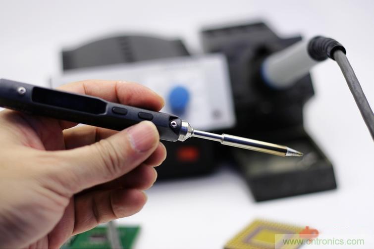 一款能喚起 70 后工程師朋友“童年趣事”的迷你電烙鐵！