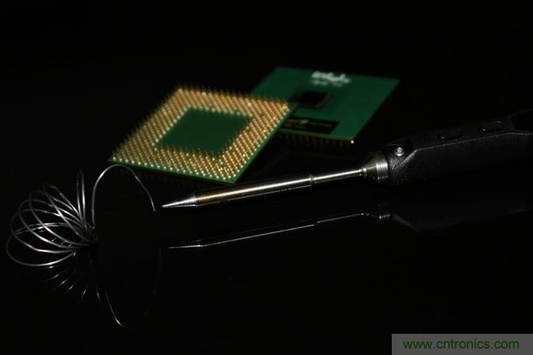一款能喚起 70 后工程師朋友“童年趣事”的迷你電烙鐵！