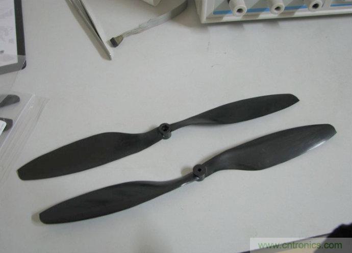 無人機(jī) DIY 制作全過程，酷得不要不要的！