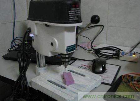 無人機(jī) DIY 制作全過程，酷得不要不要的！
