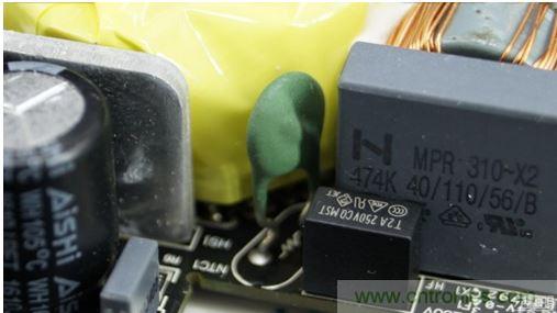 69元小米4口USB充電器詳細拆解，看完你也能DIY一個