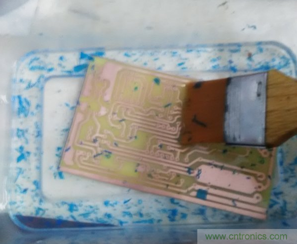 嘗試了四次PCB制作， 最后一發(fā)算是成功了