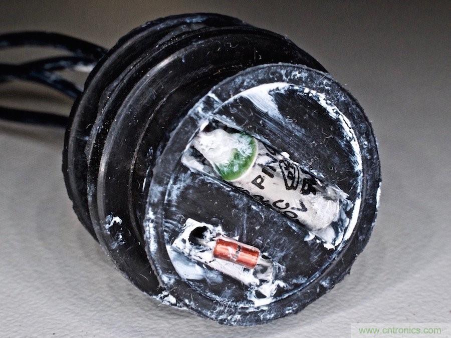 電磁爐里都用了哪些元器件？