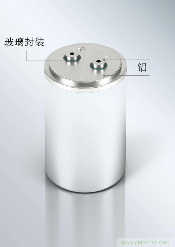世界首創(chuàng)玻璃鋁密封端子，可大幅提升電容性能