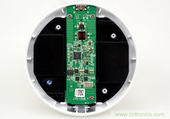 拆解對(duì)比：系出同門，小米、紫米無(wú)線充電器的差別有多大？