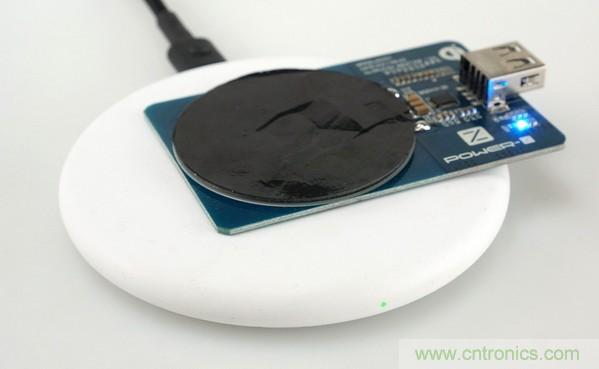 拆解對(duì)比：系出同門，小米、紫米無(wú)線充電器的差別有多大？