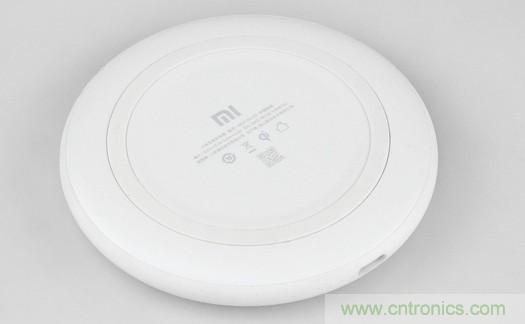 拆解對(duì)比：系出同門，小米、紫米無(wú)線充電器的差別有多大？