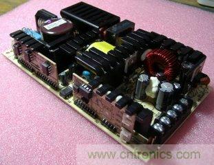 該如何設(shè)計(jì)電源模塊浪涌防護(hù)電路？