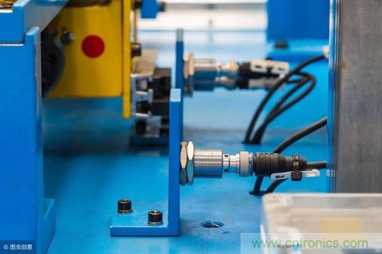 感應(yīng)電容超聲波，你都知道這些傳感器多大區(qū)別嗎？