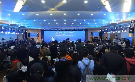 三大運營商齊聚福州，5G創(chuàng)新應(yīng)用燃爆數(shù)字中國建設(shè)成果展覽現(xiàn)場