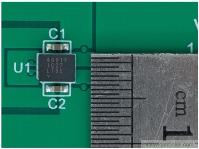 3.6V輸入、雙路輸出µModule降壓穩(wěn)壓器以3mm × 4mm小尺寸為每通道提供2A電流